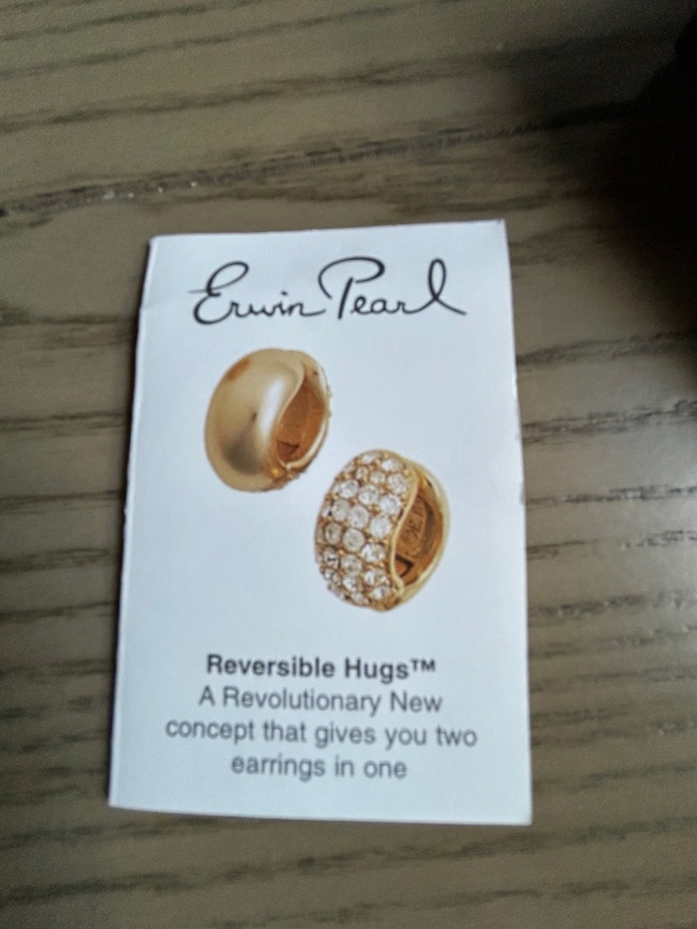 Erwin Pearl Reversible Hugs (clip earrings) - Picture 2 of 3